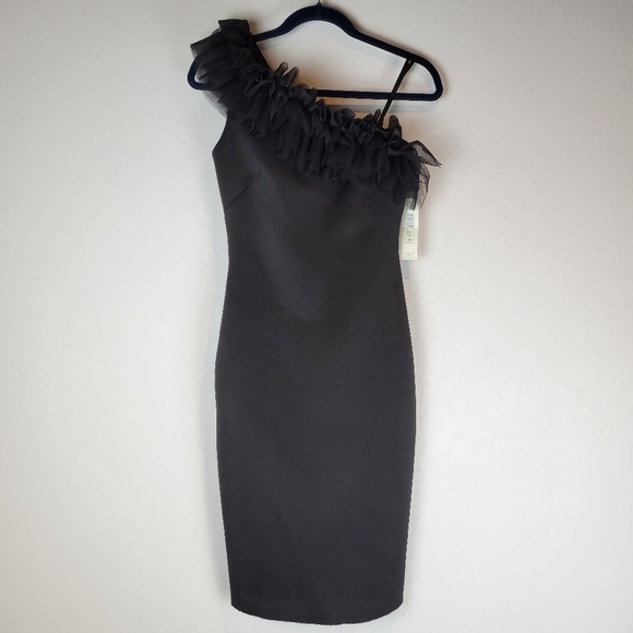 NWT Eliza J Asymmetric Ruffled Sleeveless Dress Black Size 4 - Picture 2 of 13